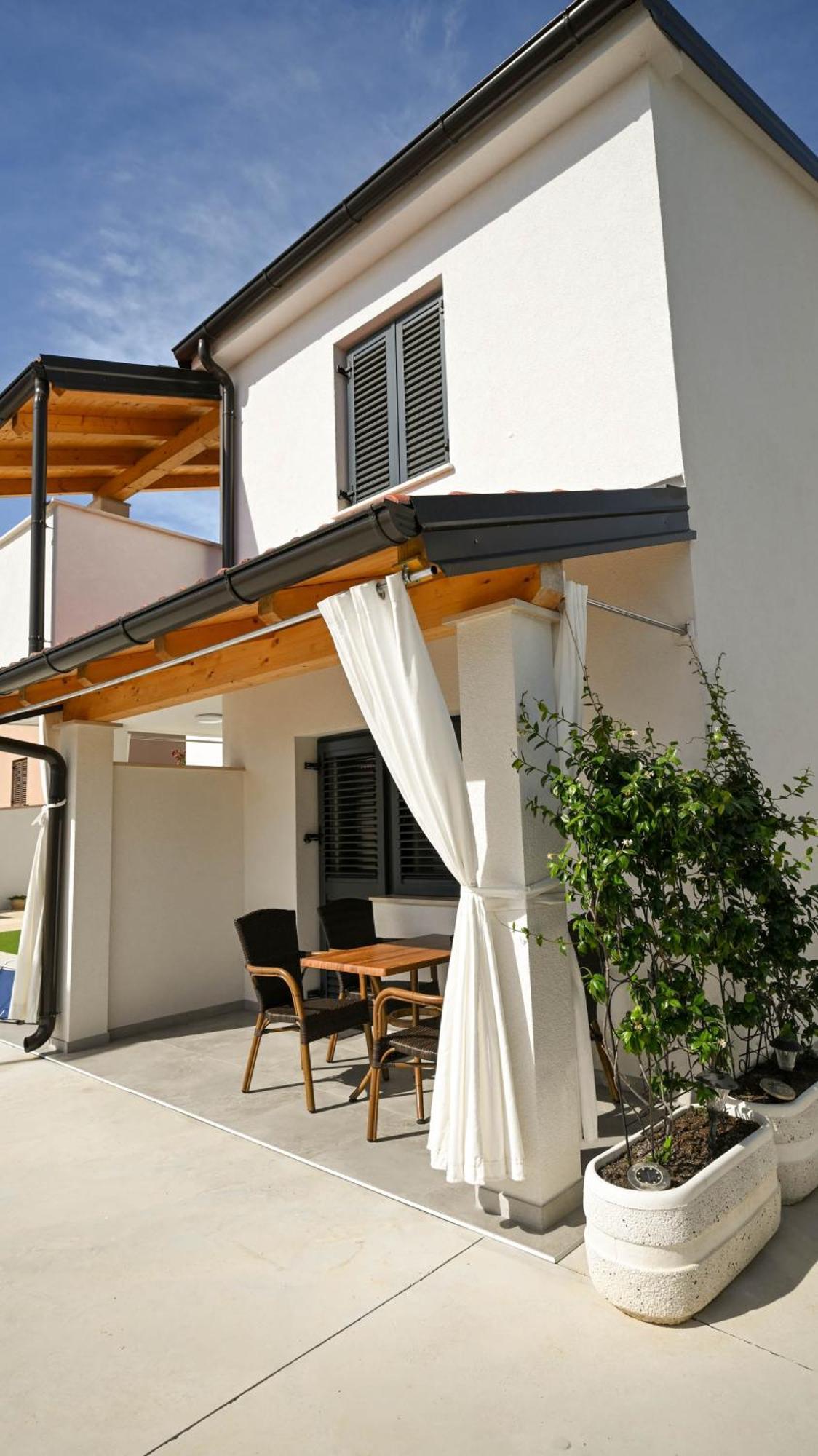 Casa Mira Apartments Liznjan Luaran gambar