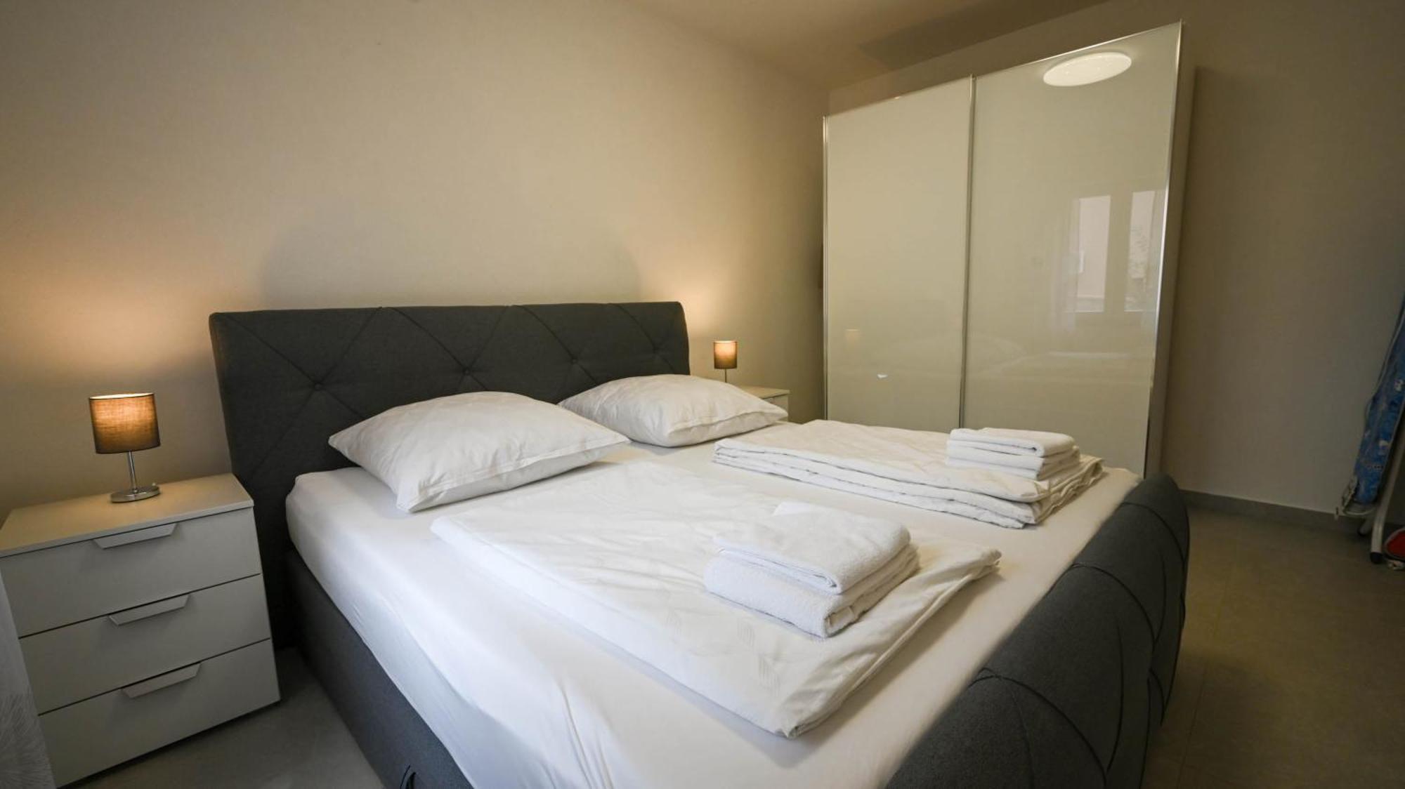 Casa Mira Apartments Liznjan Luaran gambar